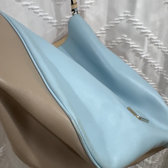 Marc Jacob’s Purse - Picture 8 of 9